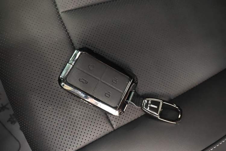 Used iCAR V23 2025 501 Four-Wheel Drive Intelligent Driving Version
