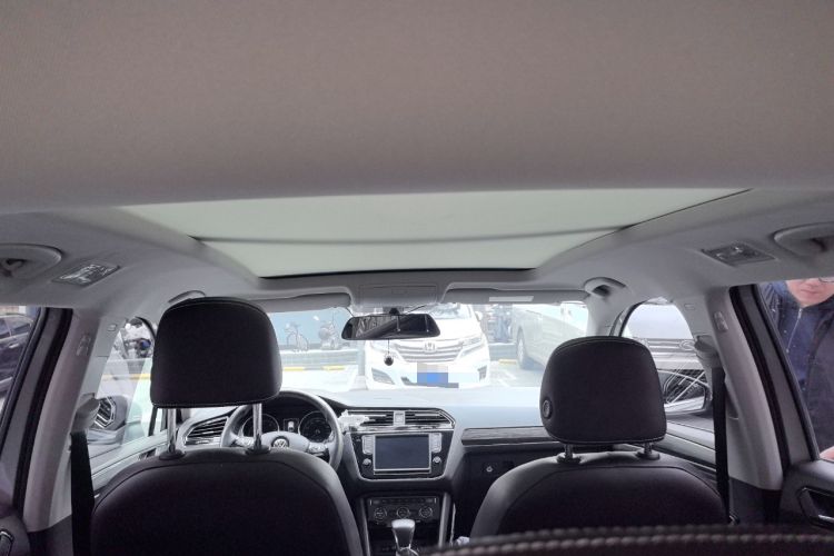 Used Volkswagen Tiguan L 2018 330TSI Automatic Two-Wheel Drive Luxury Edition