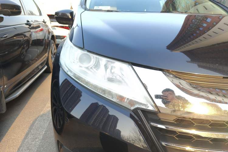 Used Honda Odyssey 2015 Revised 2.4L Luxury Edition