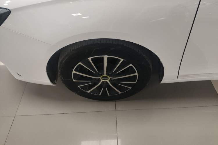 Used Roewe i5 2021 Revised Version 1.5L CVT Diamond Edition