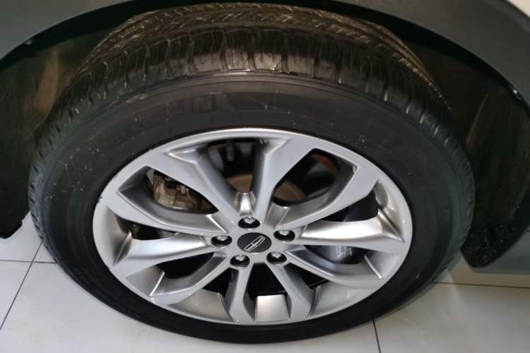 Used Lincoln MKC 2019 2.0T Two-Wheel Drive Zunya Version China VI Standard