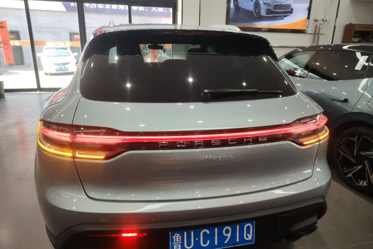 Used Porsche Macan 2022 Macan 2.0T