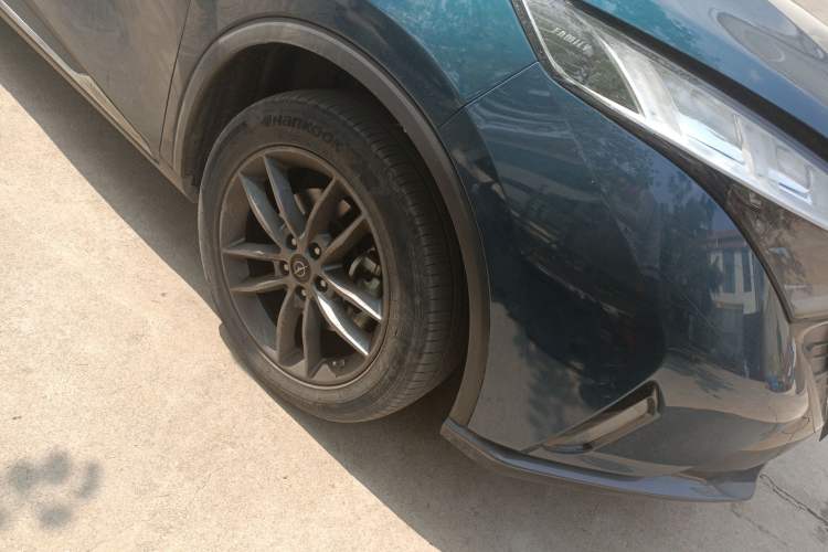 Used Haima 7X 2020 1.6 TGDI Automatic Luxury Model Right Front Wheel Hub