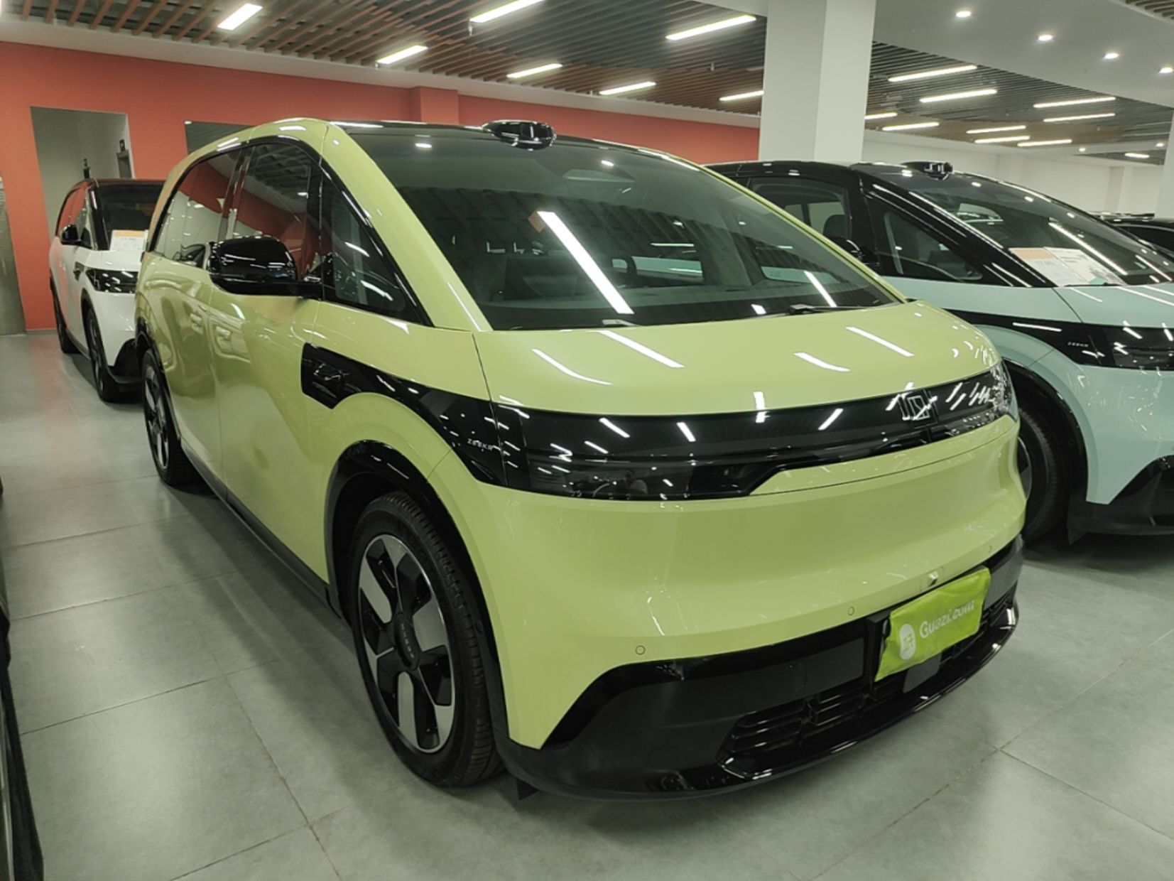 Zeekr MIX 2025 Intelligent Driving Version — снимка 3