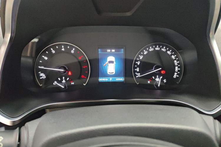 Used Wey VV5 2019 Upgraded Model 2.0T Two-Wheel Drive Ultra-Luxury Version China V Standard