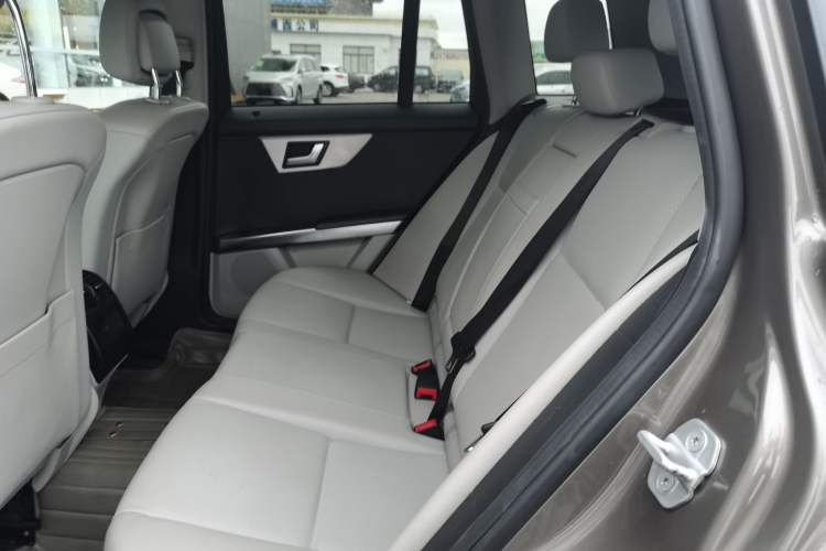 Used Mercedes-Benz GLK-Class 2013 GLK 300 4MATIC Dynamic Edition Left Rear Seat