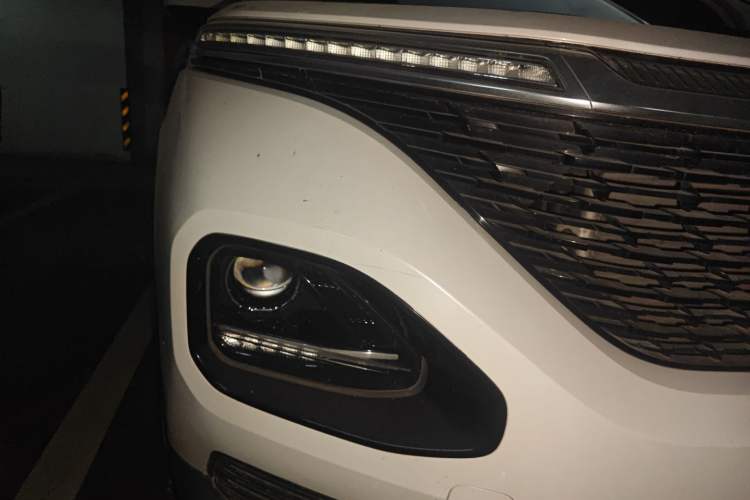 Used Baojun RM-5 2019 1.5T CVT Elite Version with 24-Hour Online Service 6 Seats