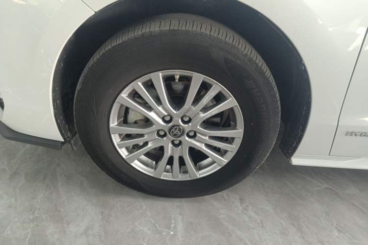 Used Toyota SIENNA 2021 2.5L Hybrid Comfort Edition
