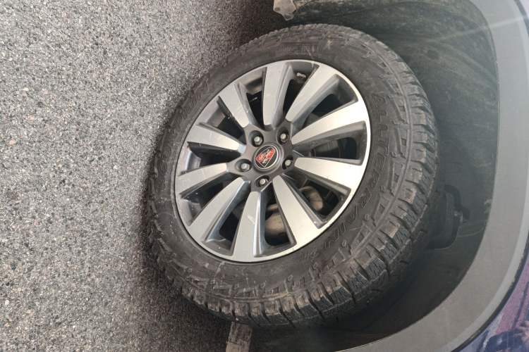 Used Roewe RX8 2018 30T Smart Connectivity Four-Wheel Drive Flagship Edition
