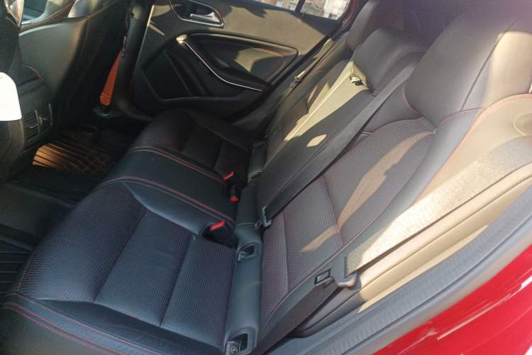 Used Mercedes-Benz GLA AMG 2016 AMG GLA 45 4MATIC Left Rear Seat