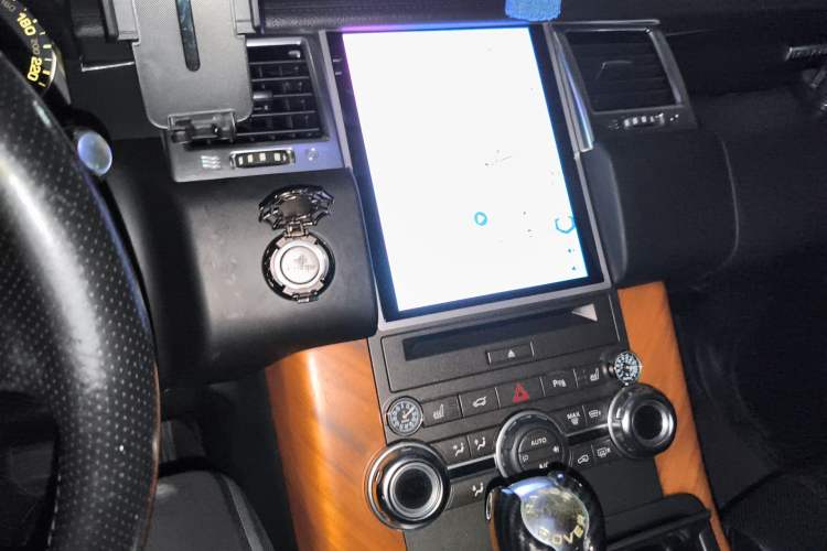 Used Land Rover Range Sport 2012 3.0 TDV6 HSE Diesel Edition
