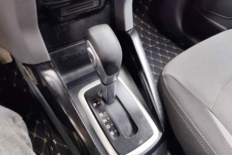 Used Ford EcoSport 2017 1.5L Automatic Trend Model Gear Lever