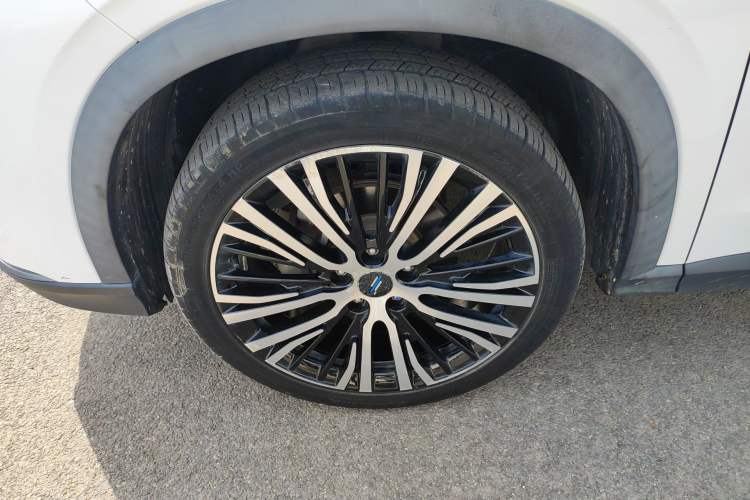 Used CHANGAN OSHAN X5 2021 1.5T DCT Flagship Edition Exterior 4