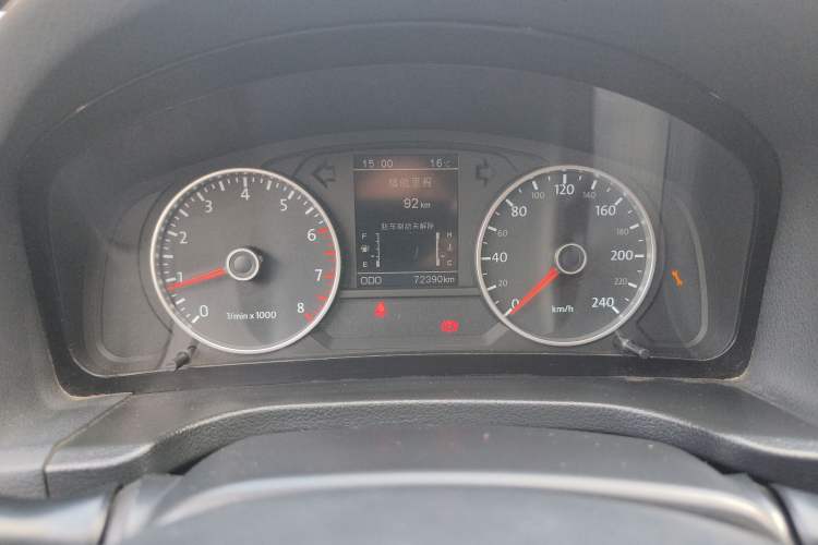 Used Yema T70 2016 Upgraded Model 1.5T Manual Luxury Version