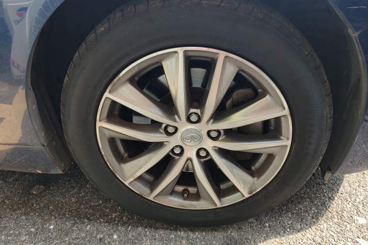 Used Infiniti Q50L 2016 2.0T Enjoyment Edition