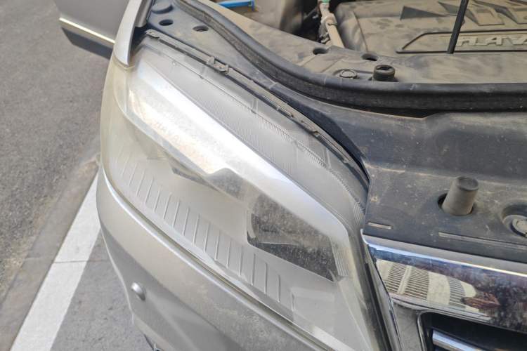 Used Haval H6 2013 Sport Edition 1.5T Manual Two-Wheel Drive Prestige Model
