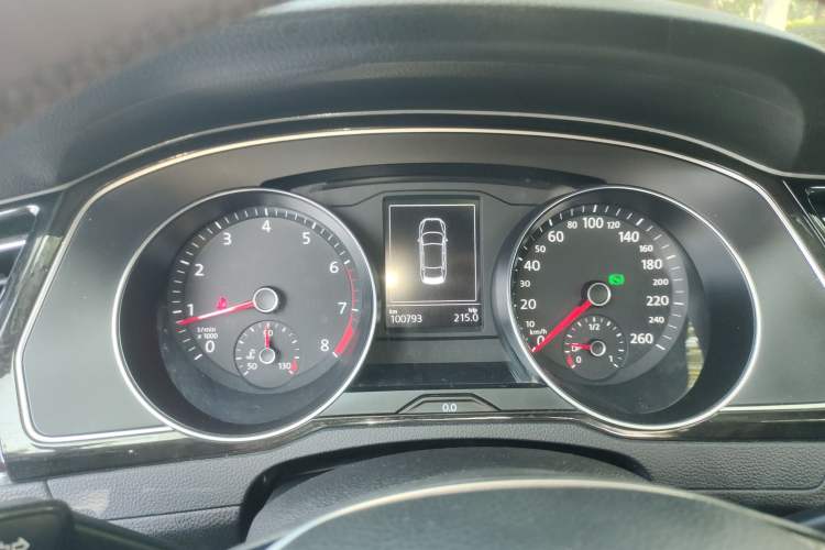 Used Volkswagen Magotan 2018 Facelift 330TSI DSG Luxury Model Instrument Cluster