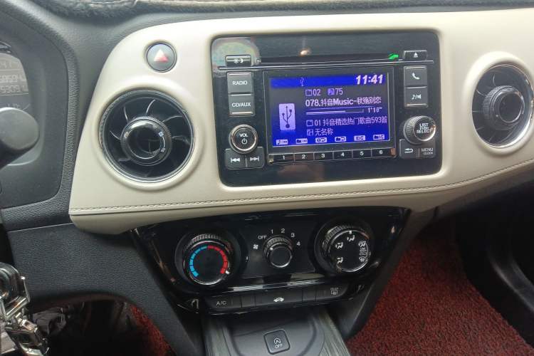 Used Honda XR-V 2015 1.8L EXi CVT Comfort Version
