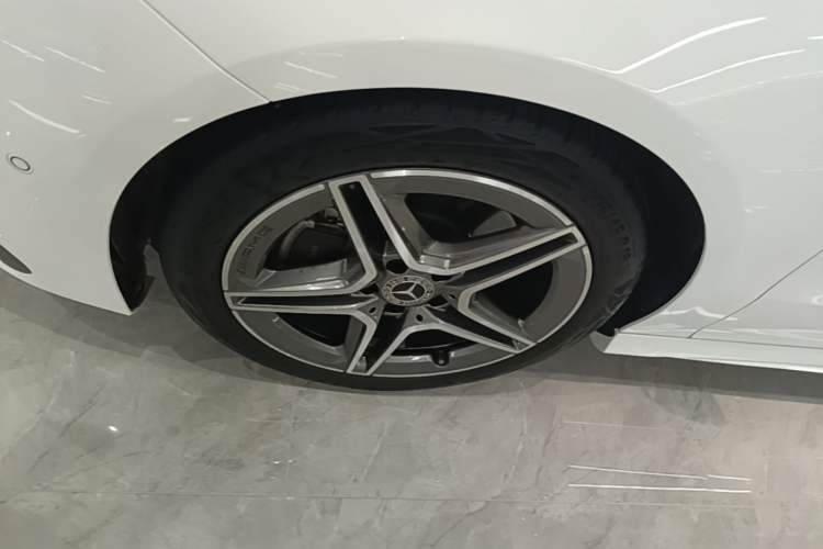 Used Mercedes-Benz CLA 2024-Year Facelifted CLA 200
