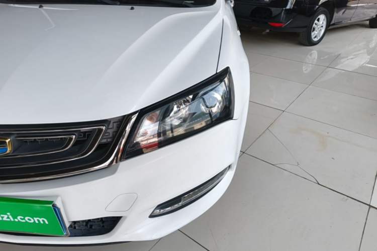 Used Geely Auto Emgrand 2017 Sedan Million Edition 1.5L Manual - Upward Version

