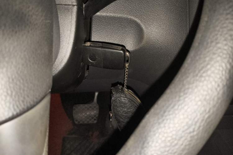 Used Volkswagen Touran 2013 1.4T DSG Comfort Edition 5-Seater Vehicle Key