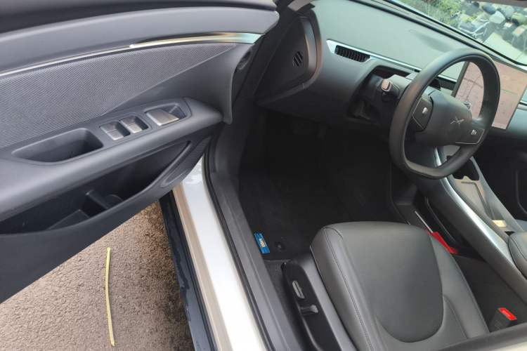 Used XPeng MONA M03 2024 620 with Ultra-Long Range