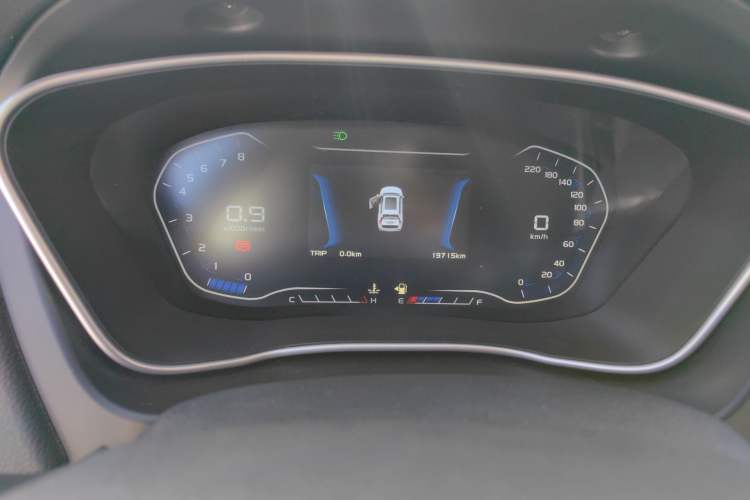 Used Geely Auto Vision X6 2018 1.8L Manual 4G Connect Luxury Edition Odometer Close Up