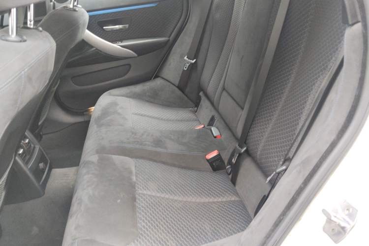 Used BMW 4 Series 2017 425i Gran Coupe Leading Model with M Sport Package Left Rear Seat