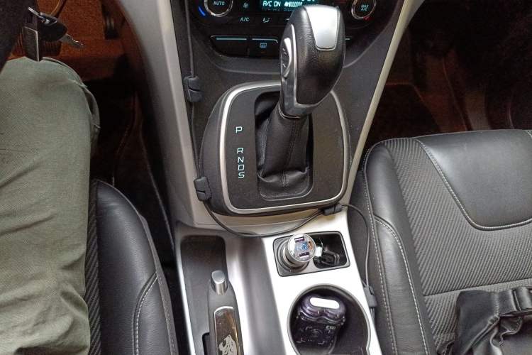 Used Ford Kuga 2015 1.5L GTDi Two-Wheel Drive Fashion Edition