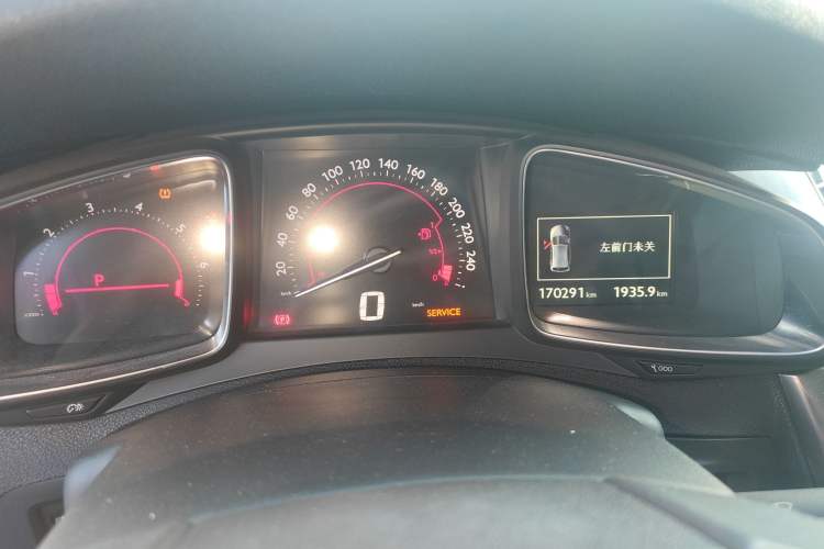 Used DS 5 2014 1.6T Luxury Edition THP160
