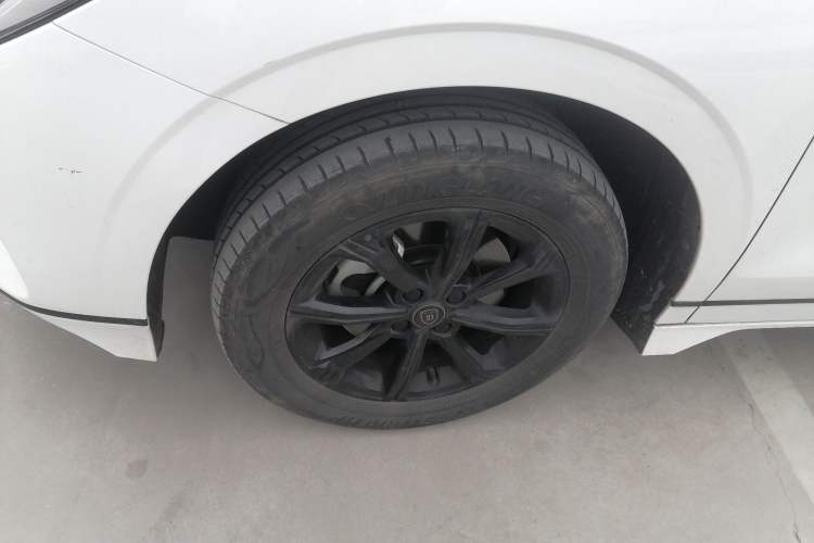 Used BYD e2 2020 Upgraded Version Long-Range Edition Luxury Model Exterior 7