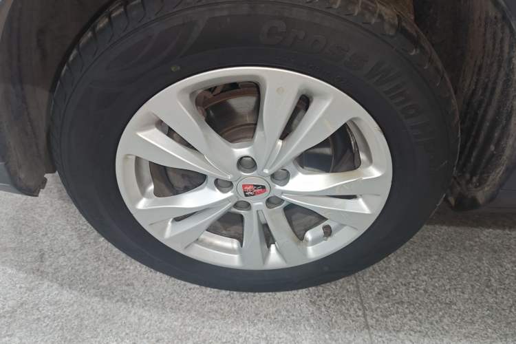 Used Roewe RX3 2020 1.6L Manual - Ultra-Fresh Entry Version
