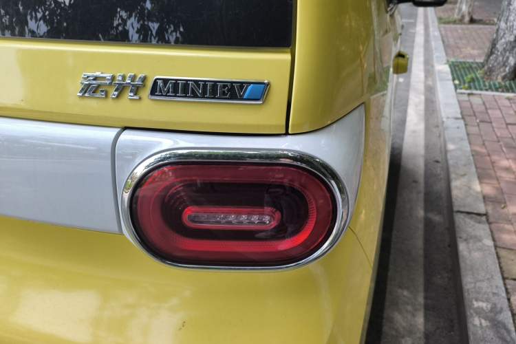 Used Wuling Hongguang MINIEV 2024 3rd Generation 215km Advanced Version