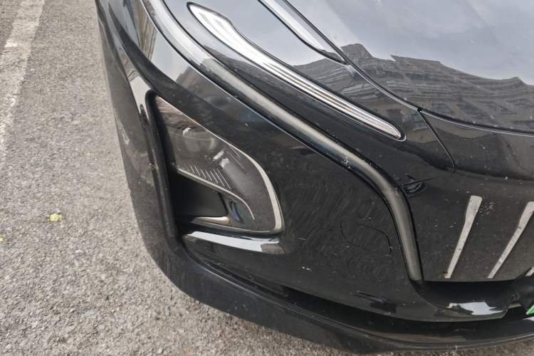 Used Hongqi E-QM5 2023 620km PLUS Right Front Headlight