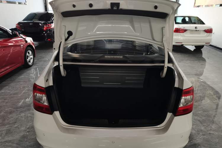 Used Skoda Rapid 2016 1.6L Manual Trend Edition
