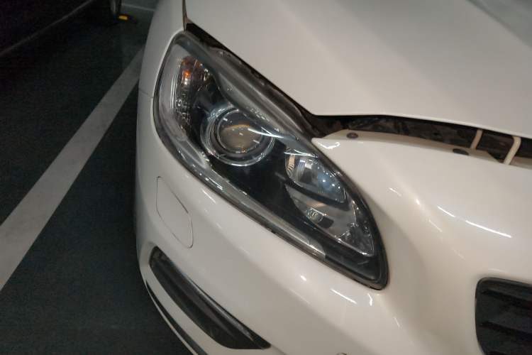 Used Volvo V60 2015 T5 Zhiyi Personalized Sport Edition Right Front Headlight