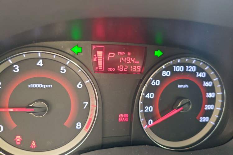 Used Hyundai Verna (older generation) 2014 1.6L Automatic Leading-Edge GLX
