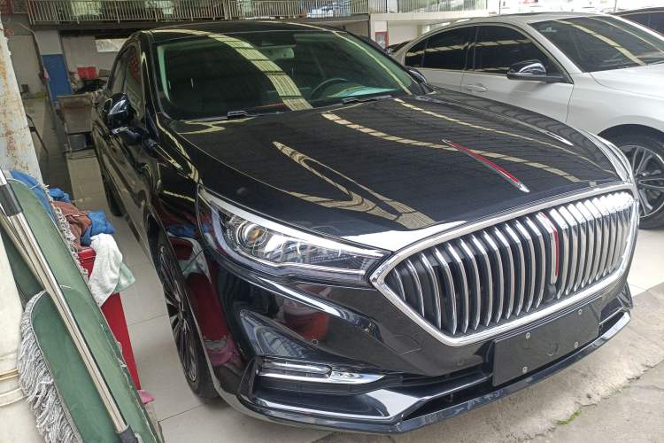 Used Hongqi H5 2020 1.8T Automatic Smart Connect Flagship Edition Front Right 45 Deg