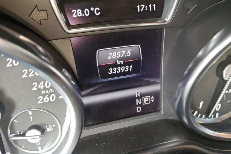 Used Mercedes-Benz M-Class 2012 ML 350 Luxury Edition