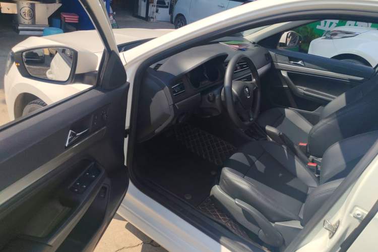 Used Volkswagen Lavida 2019 Lavida Start 1.5L Automatic Trendy Version China VI Standard