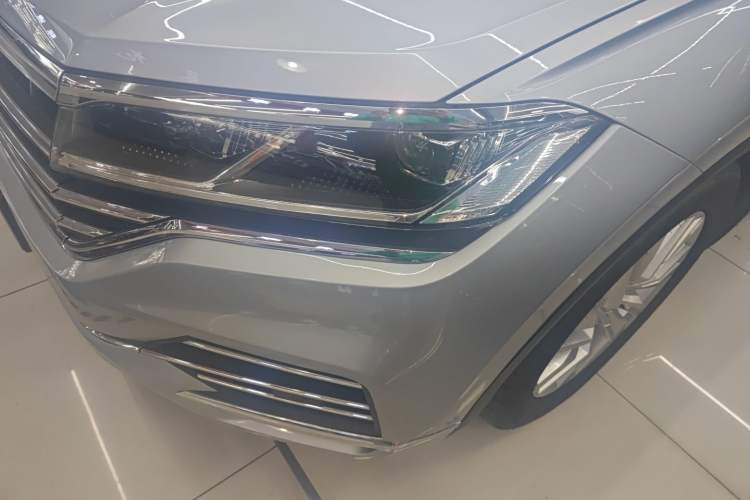 Used Volkswagen Touareg 2019 2.0 TSI Ruiyi Edition China V Standard
