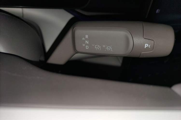 Used Zeekr 007GT 2025 Rear-Drive Intelligent Driving Version 75 kWh Gear Lever