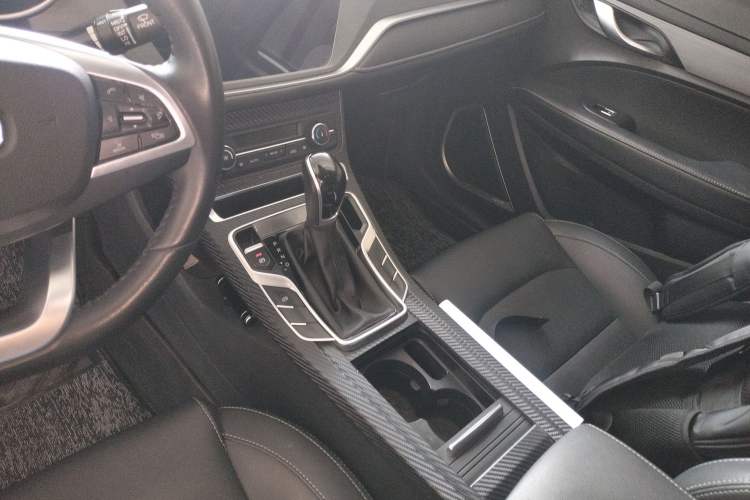 Used Geely Auto Emgrand 2021 UP 1.5L CVT Advanced Edition Gear Lever