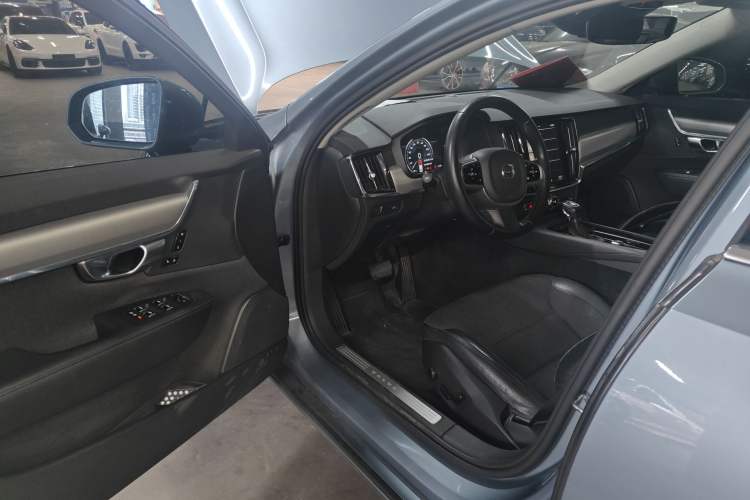 Used Volvo S90 2017 T4 Zhiyi Edition Driver Seat