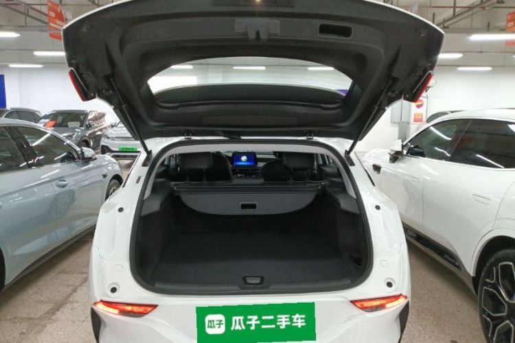 Used Buick Velite 6 2024 450km Range Commuter Version Trunk