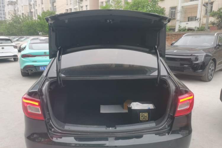 Used Bestune B30 2016 1.6L Automatic Luxury Model
