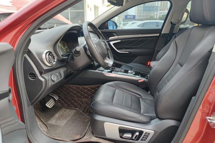 Used Wey VV7 2017 2.0T Flagship Model Left Front Seat