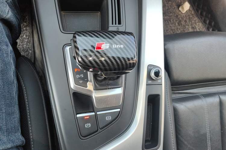 Used Audi A4L 2020 40 TFSI quattro Luxury Dynamic Model