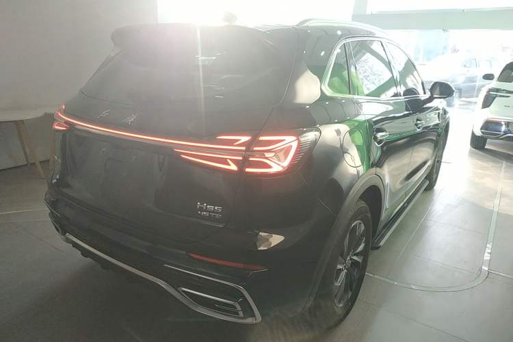 Used Hongqi HS5 2025 2.0T Two-Wheel Drive Flagship Pro Edition
