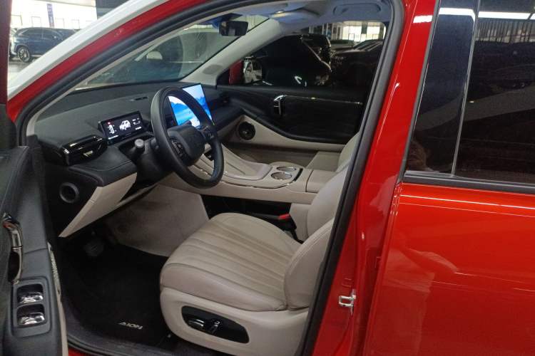 Used AION V 2024 Aion Tyrannosaurus 650 LiDAR Edition Left Front Seat